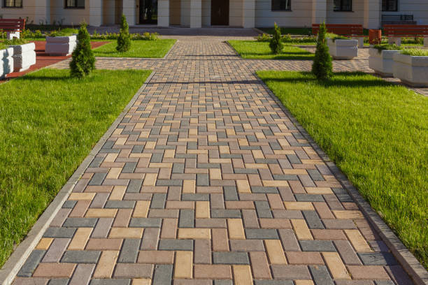 Best Driveway Pavers Near Me  in Liolnton, NC